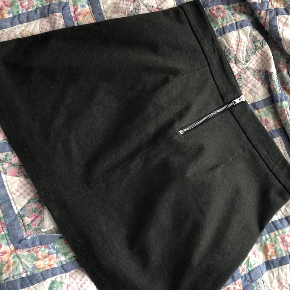 Forest green mini skirt